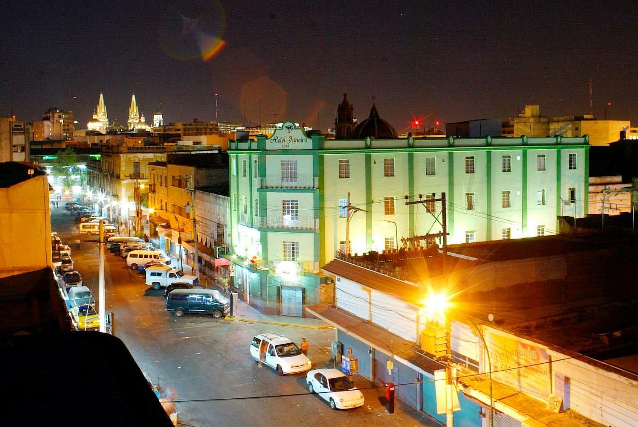 Hotel Janeiro Guadalajara Luaran gambar